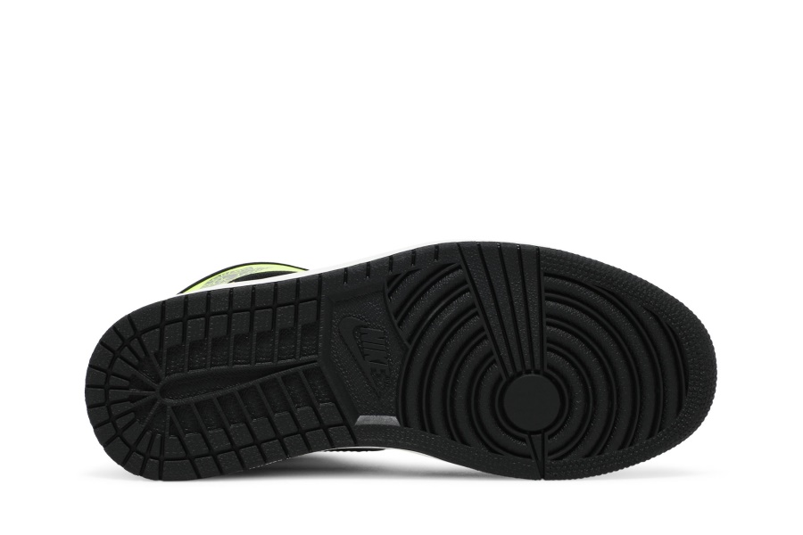 Air Jordan 1 Retro High And Volt Gold