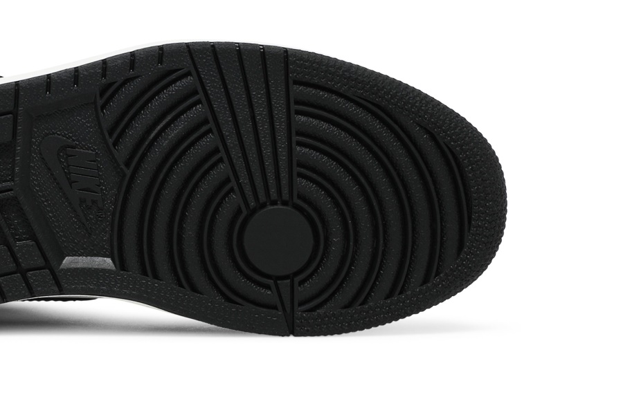 Air Jordan 1 Retro High And Volt Gold