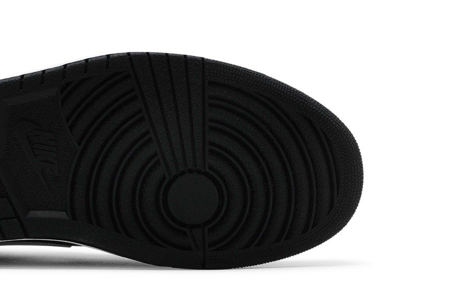 Air Jordan 1 High Flyease черен бял