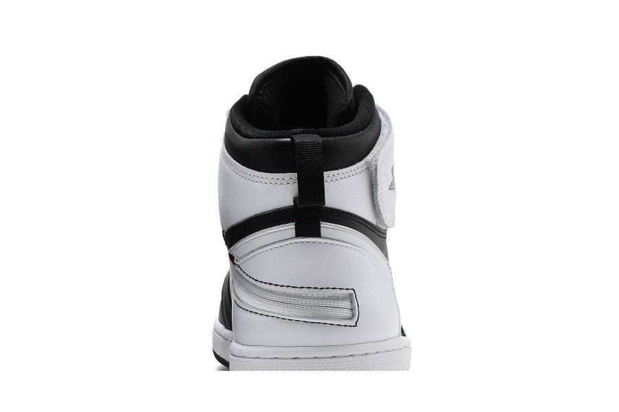 Air Jordan 1 High Flyease черен бял