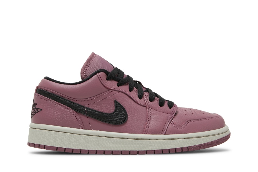 Wmns Air Jordan 1 Low Se лека черница