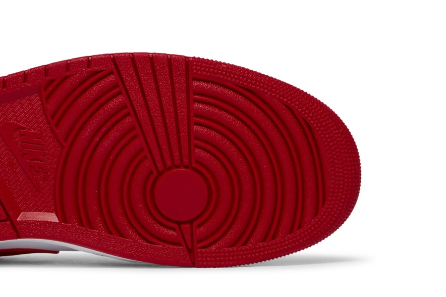 Air Jordan 1 нисък обратен черен пръст