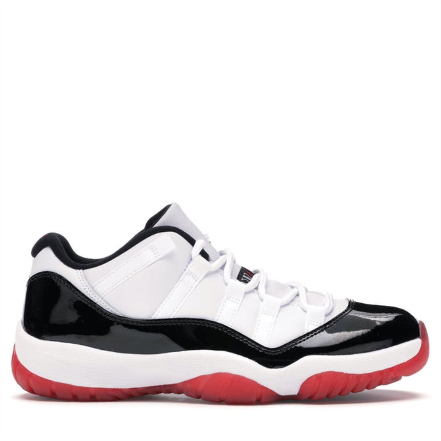 Air Jordan 11 Retro Low Concord Breed